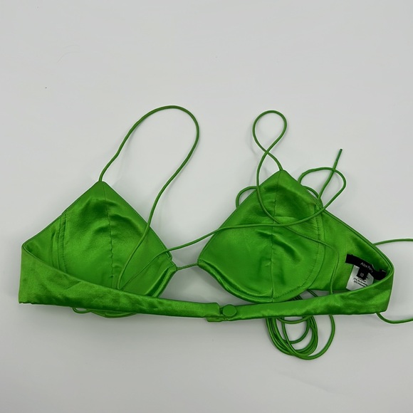 Alex Perry Comer Bralette in Apple - Picture 11 of 11